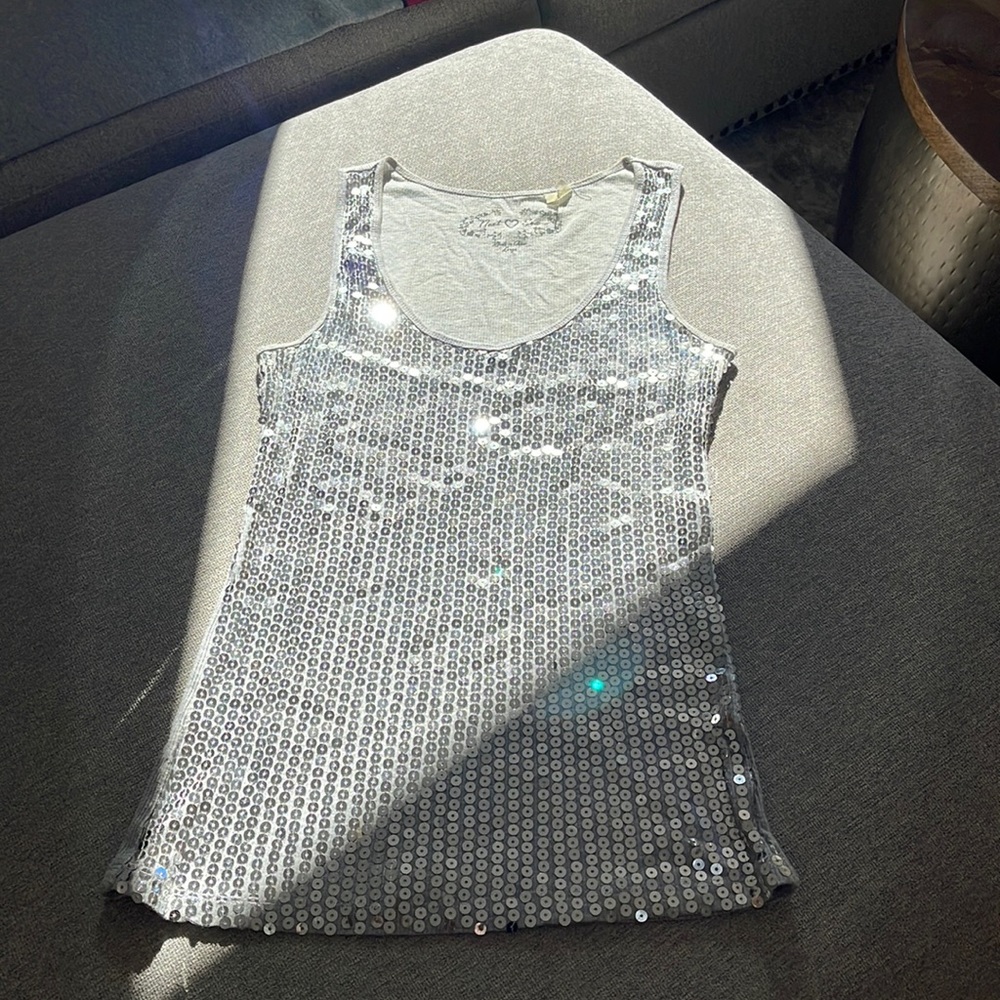 Gray ribbed sequin tank top